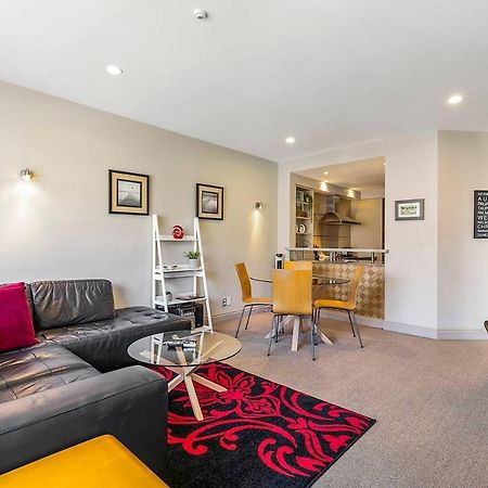 Enormous One Bedroom Beauty In Cbd! Free Parking Окленд Екстер'єр фото